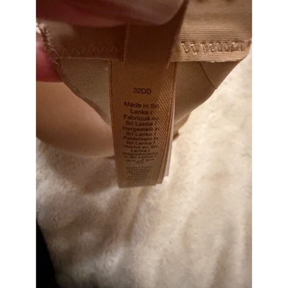 NWOT Skims ultimate push up Bra 32DD Nude Smooth Everyday Comfort - Picture 3 of 4
